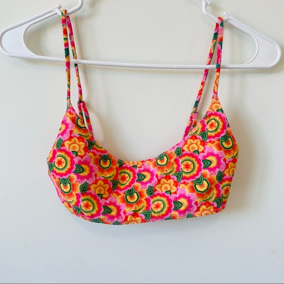 VDM the Label Sienna Mod Floral Bikini Top Size: Small - Picture 3 of 16